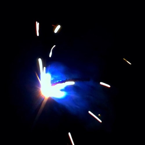 UnityofOiVey's profile picture. I might be living in someone else's dreams and they might have stolen mine.