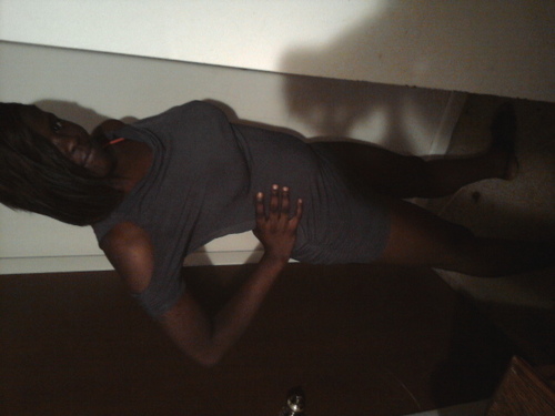 just a laid back kool person#rape my follow button ;-)