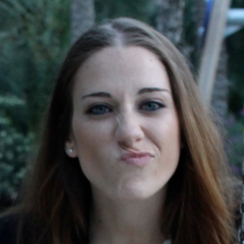 P_Unopuntocero's profile picture. Estudiante de Criminología en la UA. Bohemia y soñadora ♥