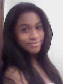 É só eu pensar em desistir que Deus me põe no colo e sussura ao meu coração: Ei, Eu tô no controle e a tua vitória já está garantida. Fé.