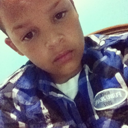 Press The Follow Botton Right Now Or I Keel You!!!!