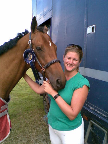 Horsey girl loves eventing married to lovely lush lorry driver :-)