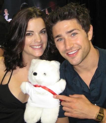 KYLE XY/JESSI XX LOVER..JAIMIE ALEXANDER MATT DALLAS FAN..