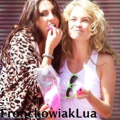 @Lua_Blanco e @melfronckowiak vcs mudaram o meu mundo. Palavras ñ descrevem o que eu sinto por vcs! Since:07/04/12 FC's: @MundoMeuChay  e @MundoMeuSOPHIA