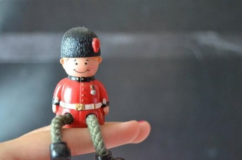 mm_raller's profile picture. Por aquí, que siempre se leen cosas interesantes...o que ponen de buen humor.