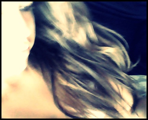 - Draamaticaa, Irritaante, Careente, Looucaa, Iroonica, Deesligaada, Chaaatta && Muuitoo Ciuumeenta 
                  #- Praaazeeer Andreessa Oliveeira :p ' #
