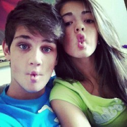 Me segue ? Sigo de volta, é sério. *-*