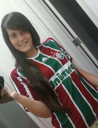 Eu me sinto, uma azeeitona quando ninguéem come, é assim que eu to me seentindo *--*