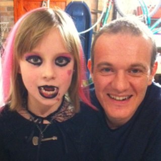 theendofaword's profile picture. 