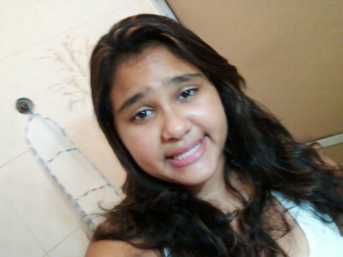 meu amor,minha vidinha,meu banco,meu porto seguro,minha fiel,minha sister,minha retardada,minha só minha,eu te amo muito minha mc ♥ @_MeninaOusada aqui \õ/ *-*