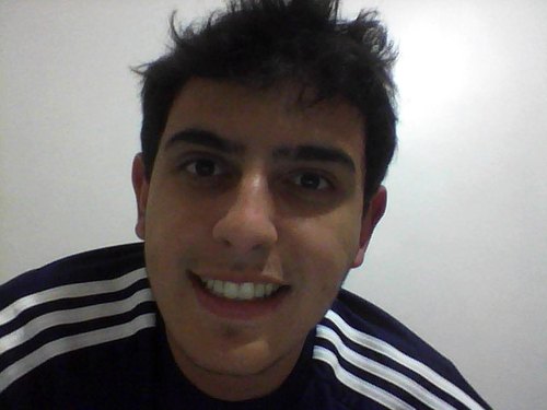quem sou eu? o mais feliz e sortudo do mundo, por namorar a menina mais perfeita que existe! te amo sz'