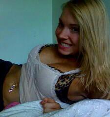 tiffany_bee12's profile picture. The Real Tiffany Bannister.