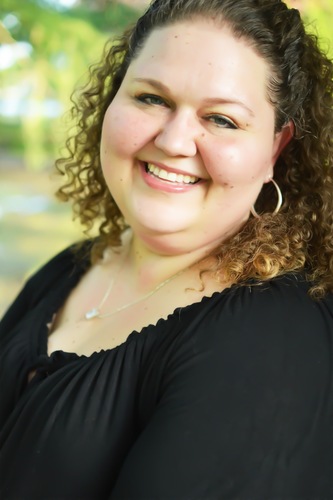Romance author. Wife to the Professor, mom of 2 beautiful girls. Crazy cat lady. Total Marshmallow. Represented by @KevanLyon.