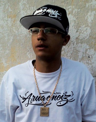 Não vou abandonar tem muita coisa por viir ♫   
  http://t.co/Ew5BEyvK

  funk S2 contrate 111*92141