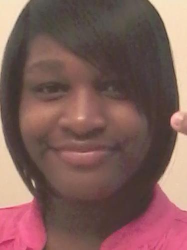the kid be karima a.k.a bam-bam. feel free to tweet. dnt be a stranger. . . . .mention for follow back. LEHH GO!