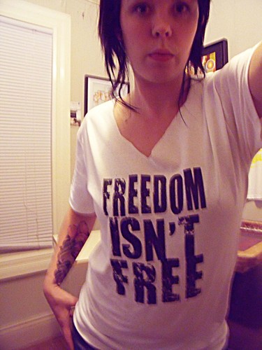 Graphic Designer // T-Shirt Printer // Artist