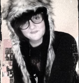 XxAModernMythxX's profile picture. Haii! Im korinne!! Im singleee!! (: I loooove dinosaurs! their just like Rawr ima Fucking dinosaur Bitch! Photography is my art!!;)