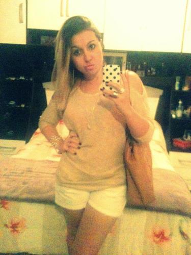 ''' Cria do mundo, sou da boa fé, filha de Iemanjá, da sinceridade dos meus amigos, da lealdade da minha família, sou protegida de Jorge! !