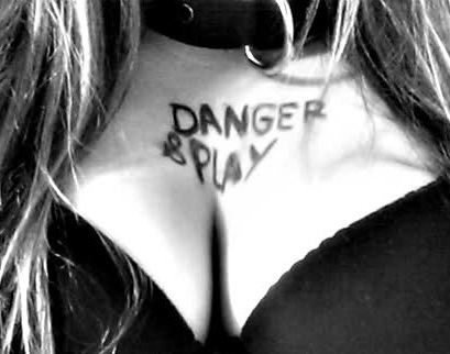 My kink is rough sex... DD/lg dynamic.
Sensation play, c-nc, verbal and physical degradation.

**Not associated with https://t.co/97fXixAptW. Please see @Cernovich**