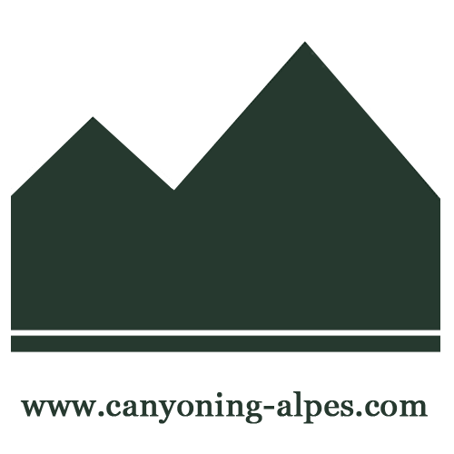 Envie de sport et d'évasion, tout en découvrant la beauté des paysages alpins ? Canyoning Alpes vous propose les activités dont vous rêvez !