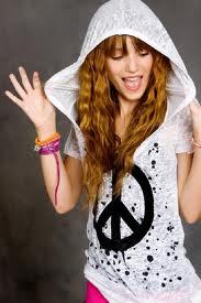 Hello! I'm a 13 years old girl. And I love Bella Thorne :)