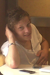 bouwjaar 05-06-1997// speler van W.IJ.C. B1// AFCA// vrienden en familie op #1// ps3