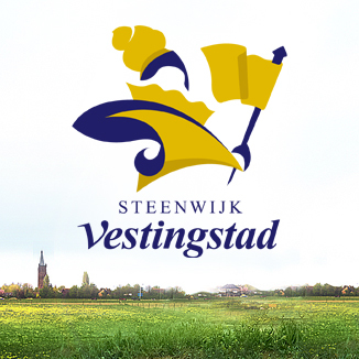 Steenwijk Vestingstad organiseert allerlei activiteiten in het centrum van Steenwijk. Midweken, Jaarmarkten, Braderieën en de Dickens Kerstkoopavond.