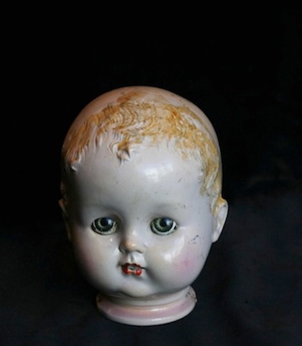 Howie and Belle is an antiques shop in Kensal Rise North West London run by Abbie Kornstein selling a wide variety of furniture, vintage, lighting, objects.....