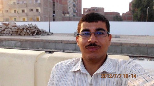 محب للكمبيوتر والأنترنت والراديو  واعشق روايات ادب الجاسوسية