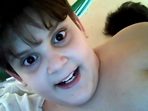 sou aquele que perdeu a conta de tantas vezes que cai mais sou aquele que sempre se levanta cuando cai