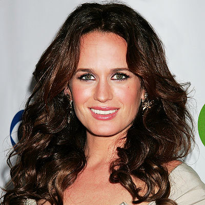 LovableEsme_'s profile picture. Devoted to my loving famlily. Hoping my #Carlisle comes home. RP + 18  #RTZ