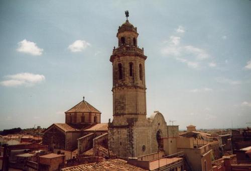 Tot el que toco ho converteixo en or! He tornat per salvar el Vendrell tal i com ja vaig fer a la Generalitat. Si no et saludo no és res personal (paròdia)