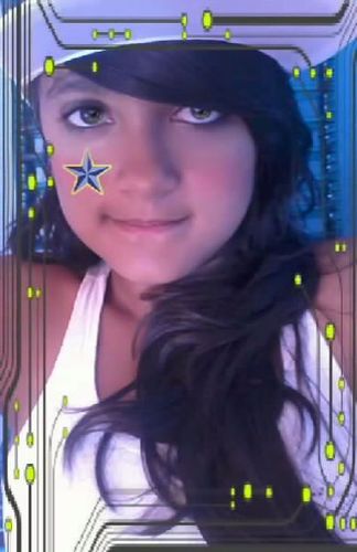 #LailaMaires, 13 Anos, Peixiana, sonhadora, por do sol, Músicas, Free Step, Sk8, Amigos, Familia, Domo Kun, Mana @jeniffer_lora♥,
qer saber mais ? segue *--*