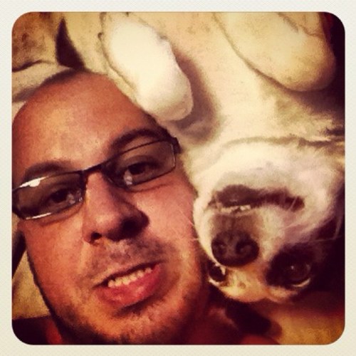 Julioccruz75's profile picture. 