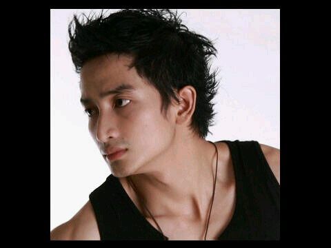 We Love @RadityaRenald1 | The New Solois From Indonesia 
SETIA song -- http://t.co/23yaY3RK8K
DRIFT song -- http://t.co/nCJVwnJr