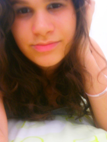Bia:Uma pessoa linda que me ensinou a Manter A Fé Firme!!Te amo ♥ { Since 06/7 }