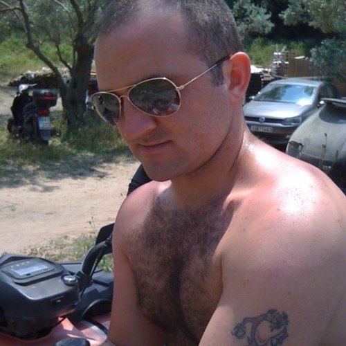 pin3apple85's profile picture. 