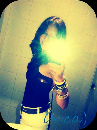 Amar significa nunca decir lo sientoo (L)
