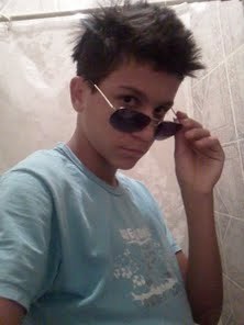 Gosto de jogar Futebol , e sou Flamenguista doente!!!