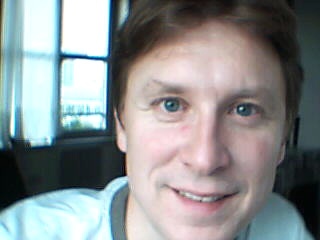 I will mostly tweet on #sport, #finance, #politics. A bientôt !