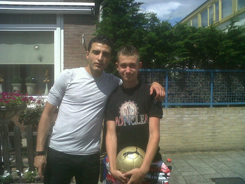 #instAGRAM daveyvandewiel   #zuiderparkcollege. #app 0615325185.  #teamfeyenoord.#teamfollowback   als je iets wil vraag me dan