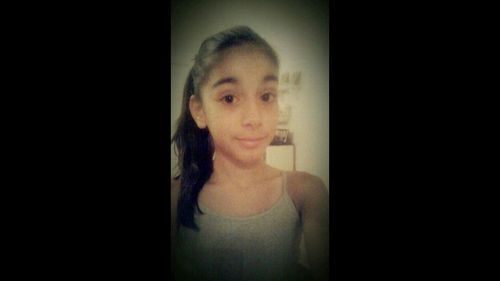 I LUV One Direction ♥ I LUV Pretty Little Liars ♥ Plz spread my twitter ♥ My goal - to have about 800 followers ♥ Thanks ♥