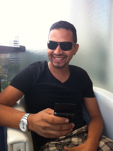 Gosta muito e  meu defeito desgostar  rapido tambem