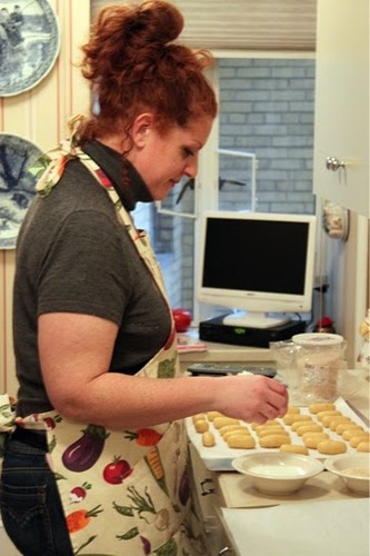 Educator by day...all things baking thereafter while getting to know my new city on a new coast!
[Formerly @mele_cotte of https://t.co/sMnTIORs8N]
