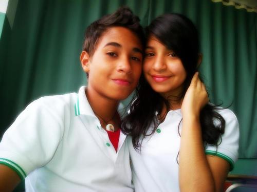 Sigueme y te sigo :*