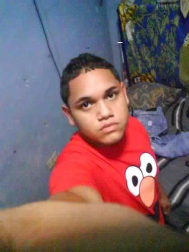 aguilar_05's profile picture. Ama A Quien Te Ama y Sonríe A Quien Te Odia.