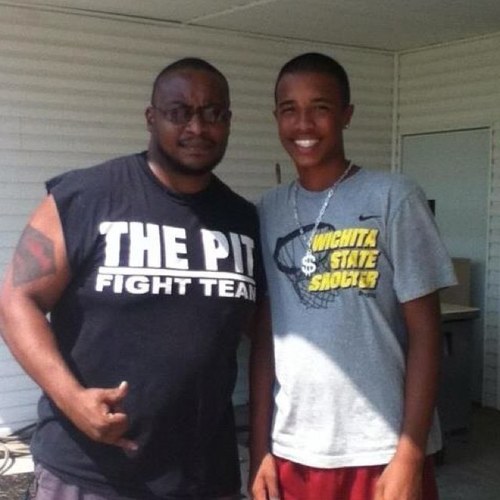 XrisBrookfield's profile picture. 