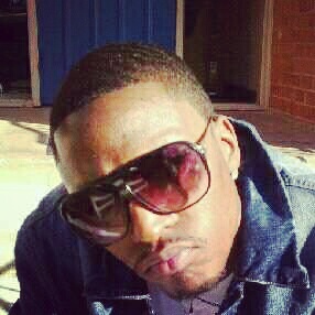 _moeskinny's profile picture. 