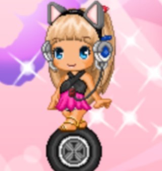 Hey everyone im nina0098 on fantage and my original account on twitter is @nina0098! ill be in the top 3 servers mostly white seal xD