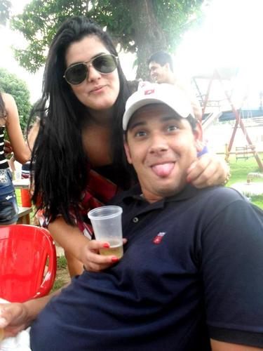 Me procure no facebook. Me questione no msn. Me investigue no twitter. Mas saiba que o melhor da vida, eu faço em off.